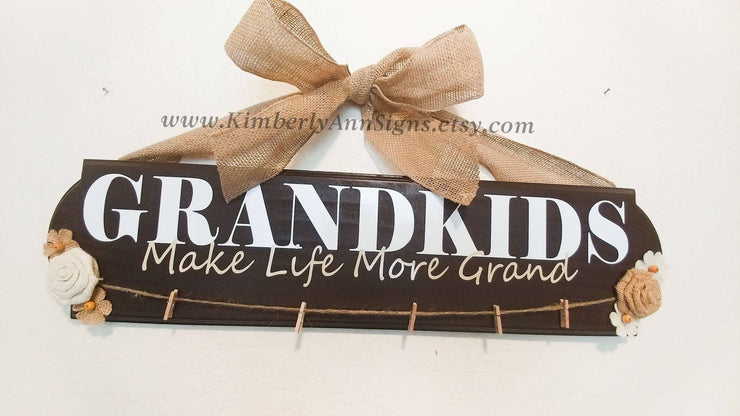 Grandkids make life more grand wood sign / Grandparents gift / Grandkids sign / Gift for Grandma / Grandchildren picture sign / Grandpa gift