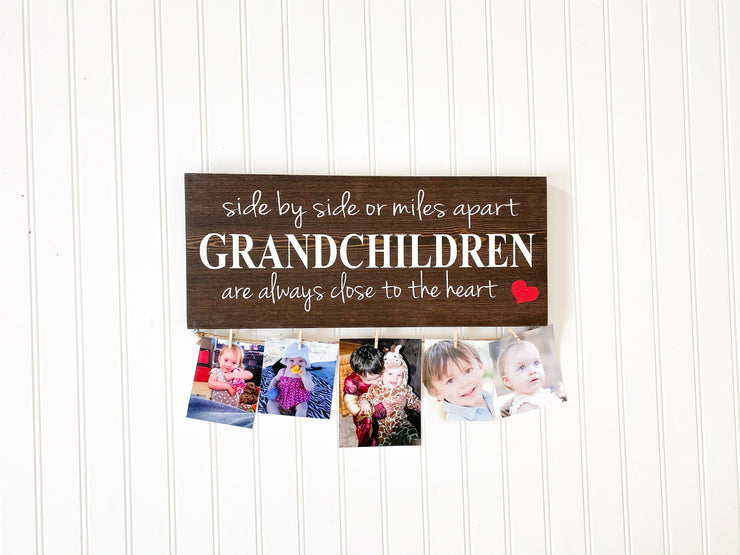 Side by side or miles apart / Grandchildren sign / Grandmother gift / Gift for Grandma/ Grandchildren picture sign / Grandparent gift