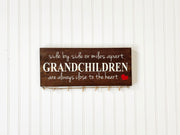 Side by side or miles apart / Grandchildren sign / Grandmother gift / Gift for Grandma/ Grandchildren picture sign / Grandparent gift