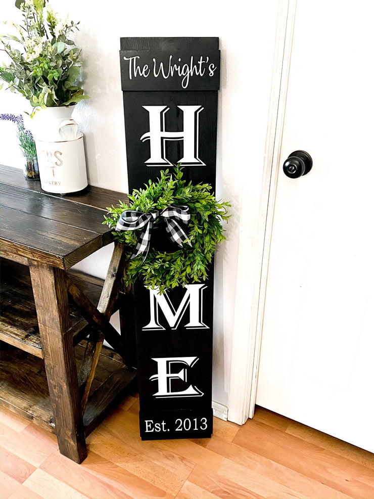 Home sign with wreath / Last name home sign / Personalized home sign / Front door sign / Welcome to our home sign / Custom wreath door sign