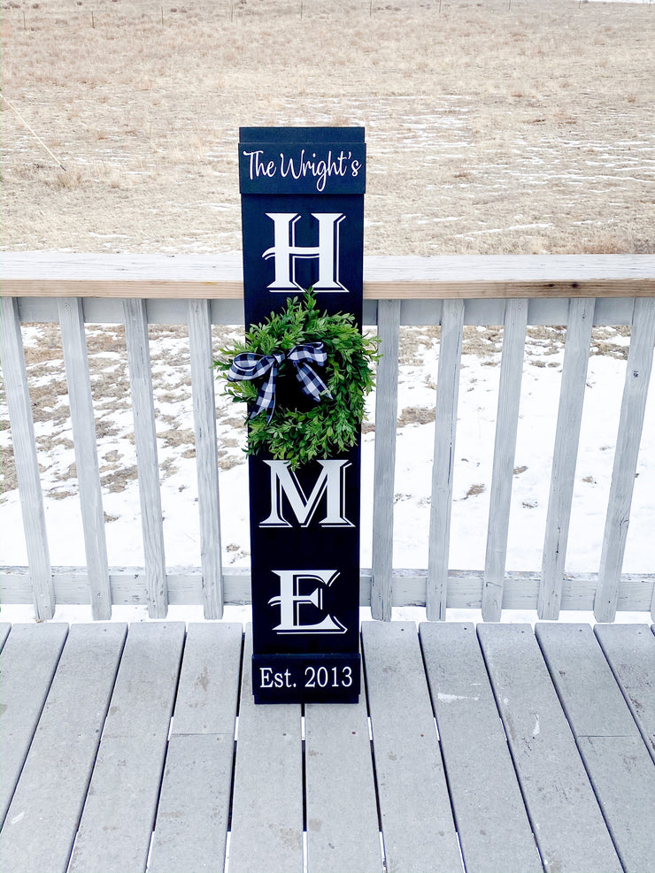 Home sign with wreath / Last name home sign / Personalized home sign / Front door sign / Welcome to our home sign / Custom wreath door sign