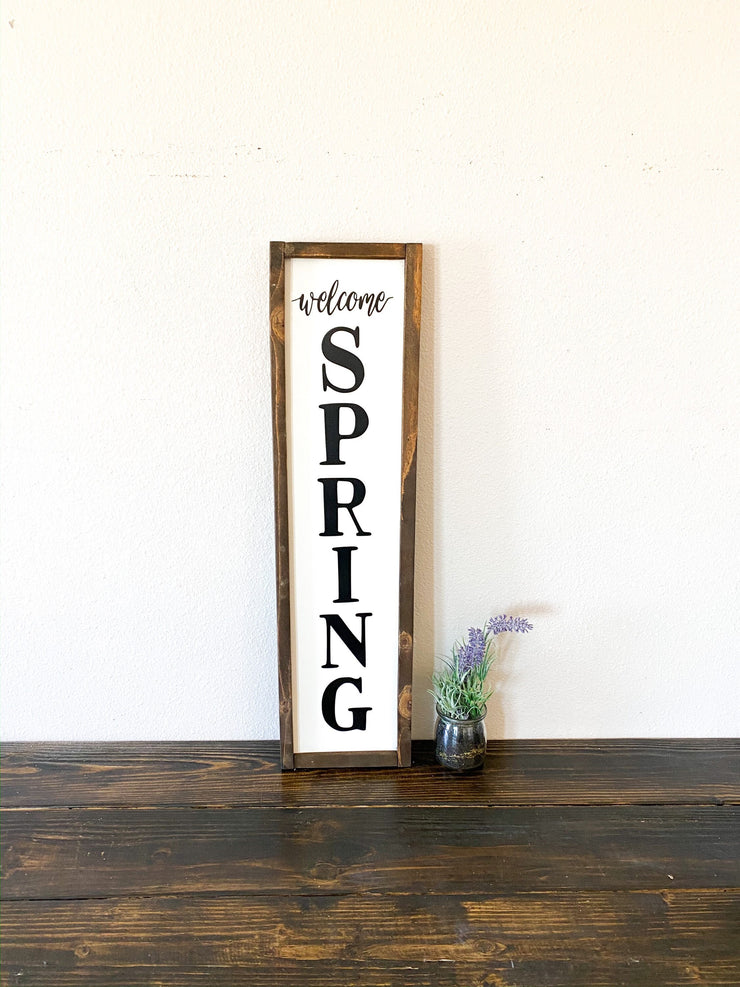 Welcome spring home decor frame sign / Farmhouse style spring sign / Spring time wooden home decor sign / Vertical welcome spring wood sign