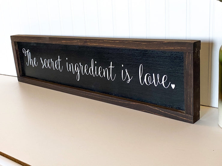 The secret ingredient is love framed sign / Farmhouse style sign / Kitchen wooden home decor sign / Secret ingredient wood sign / Frame sign