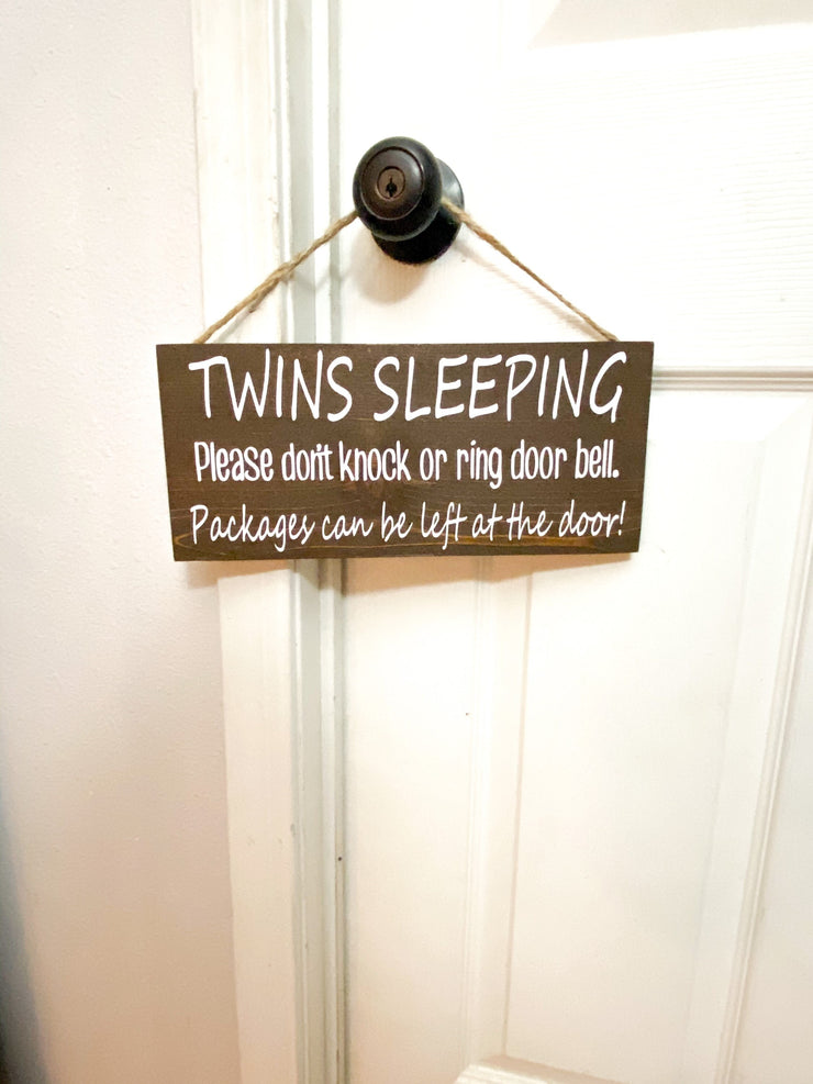 Baby sleeping, Twins sleeping, Babies sleeping door sign / Please don't knock or ring door bell / Packages can be left at the door wood sign