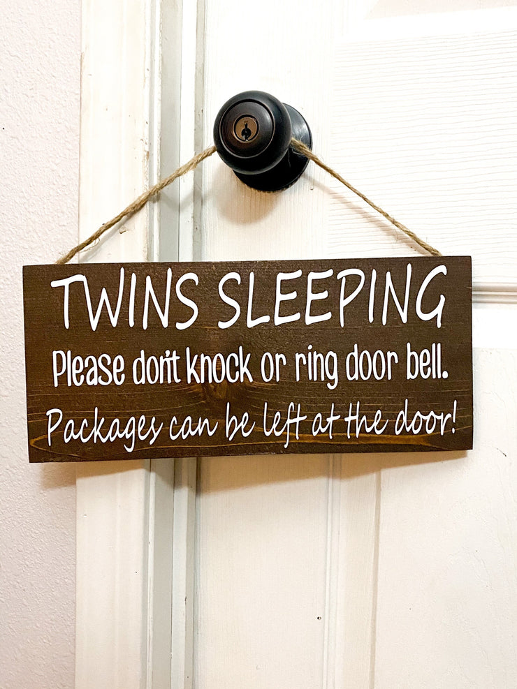 Baby sleeping, Twins sleeping, Babies sleeping door sign / Please don't knock or ring door bell / Packages can be left at the door wood sign