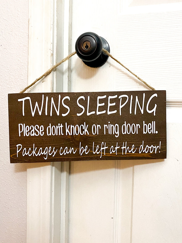 Baby sleeping, Twins sleeping, Babies sleeping door sign / Please don&#39;t knock or ring door bell / Packages can be left at the door wood sign