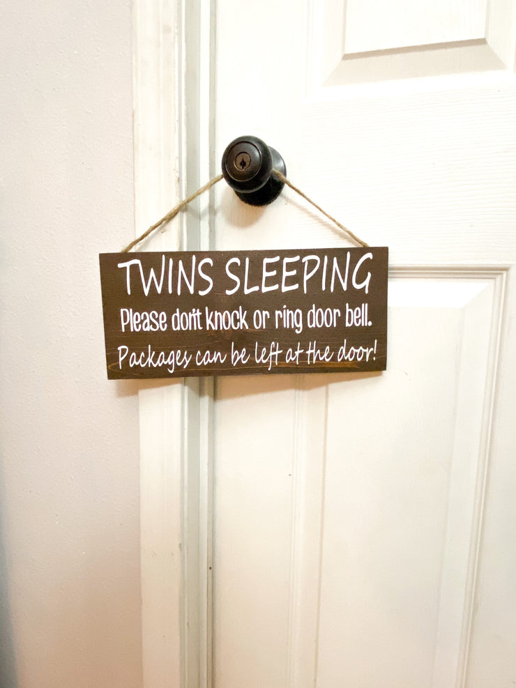 Baby sleeping, Twins sleeping, Babies sleeping door sign / Please don&#39;t knock or ring door bell / Packages can be left at the door wood sign