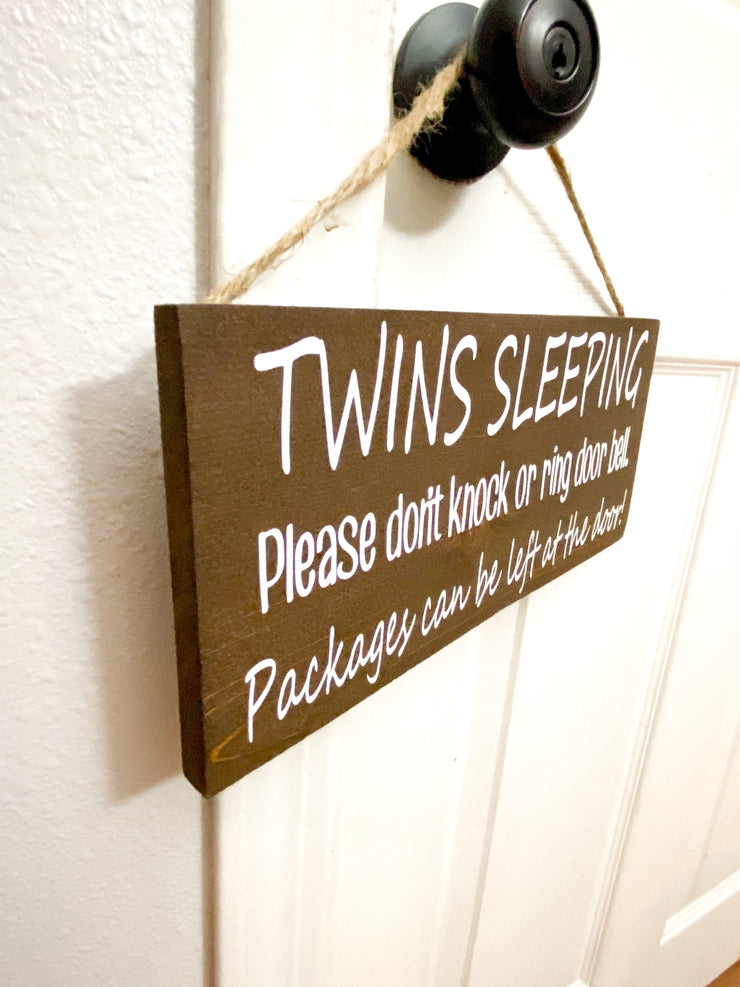 Baby sleeping, Twins sleeping, Babies sleeping door sign / Please don&#39;t knock or ring door bell / Packages can be left at the door wood sign