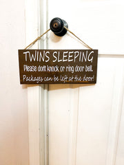 Baby sleeping, Twins sleeping, Babies sleeping door sign / Please don't knock or ring door bell / Packages can be left at the door wood sign
