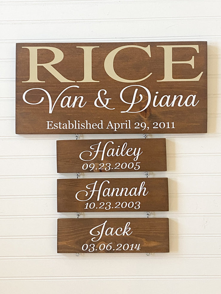 Family name established sign / Last name sign with children names and birthdates / Custom name wooden sign / Sign with name plaques