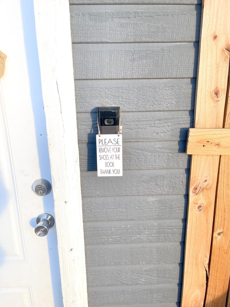 Please remove your shoes at the door. Thank you! / Front doorbell hanging small sign / Wooden engraved front door remove your shoes sign