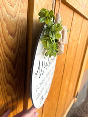 Welcome! Please Remove Your Shoes at the Door. Thank you! / Wooden round welcome door sign / Greenery and Burlap circle front door sign
